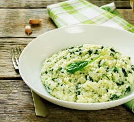 Vem aprender Arroz cremoso com espinafre e gorgonzola