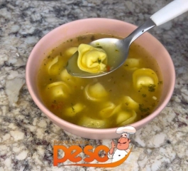 Capeletti in brodo uma receita incrível