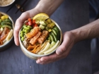 Lire l'article: Poké Bowl de salmão um prato delicioso e colorido