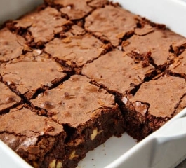 Brownie sem farinha branca e sem açúcar uma opção deliciosa