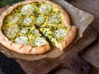 Artikel lesen: Pizza caseira de abobrinha e queijo de cabra sabor marcante