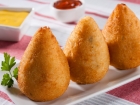 Read this article: Coxinha Deliciosa muito fácil e rápida de fazer