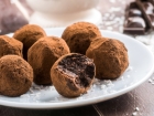 Читать статью: Trufas de chocolate um mundo de prazer e satisfação