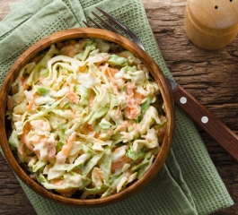 Salada de Repolho com Maionese Deliciosa que desperta sentidos!