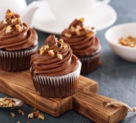 Cupcakes de Chocolate e Caramelo para saborear a paixão!