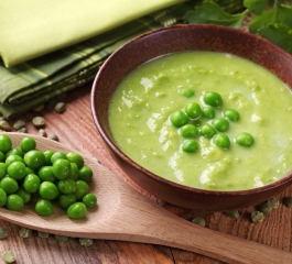 Sopa Cremosa de Ervilha Verde: Deliciosa e Reconfortante