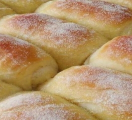 Pão de Milho caseiro ideal para o café da manhã ou tarde faz hoje –