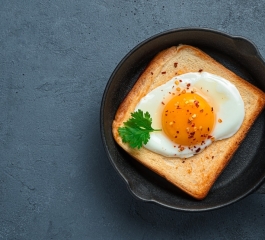 Receita de Lanche de Frigideira Mais Deliciosa e Fácil Que Você Já Experimentou!