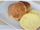 Leggi l'articolo: Pão de 3 ingredientes muito bom faz aí também