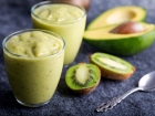 Lire l'article: Smoothie Verde com Kiwi, Banana e Abacate, Pronta em menos de 10 Minutos