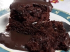 قراءة المقال: Preparo o bolo de chocolate, simples e fácil, com frequência –