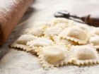 Read this article: Massa Caseira de Ravioli Recheado com Mussarela