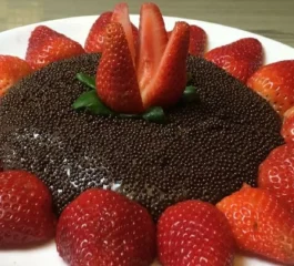 Brigadeiro com amigos e familiares: Uma tradição doce e deliciosa para momentos especiais