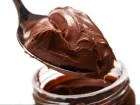 Читать статью: Mousse de chocolate com amigos e familiares: Uma união deliciosa e irresistível para momentos especiais